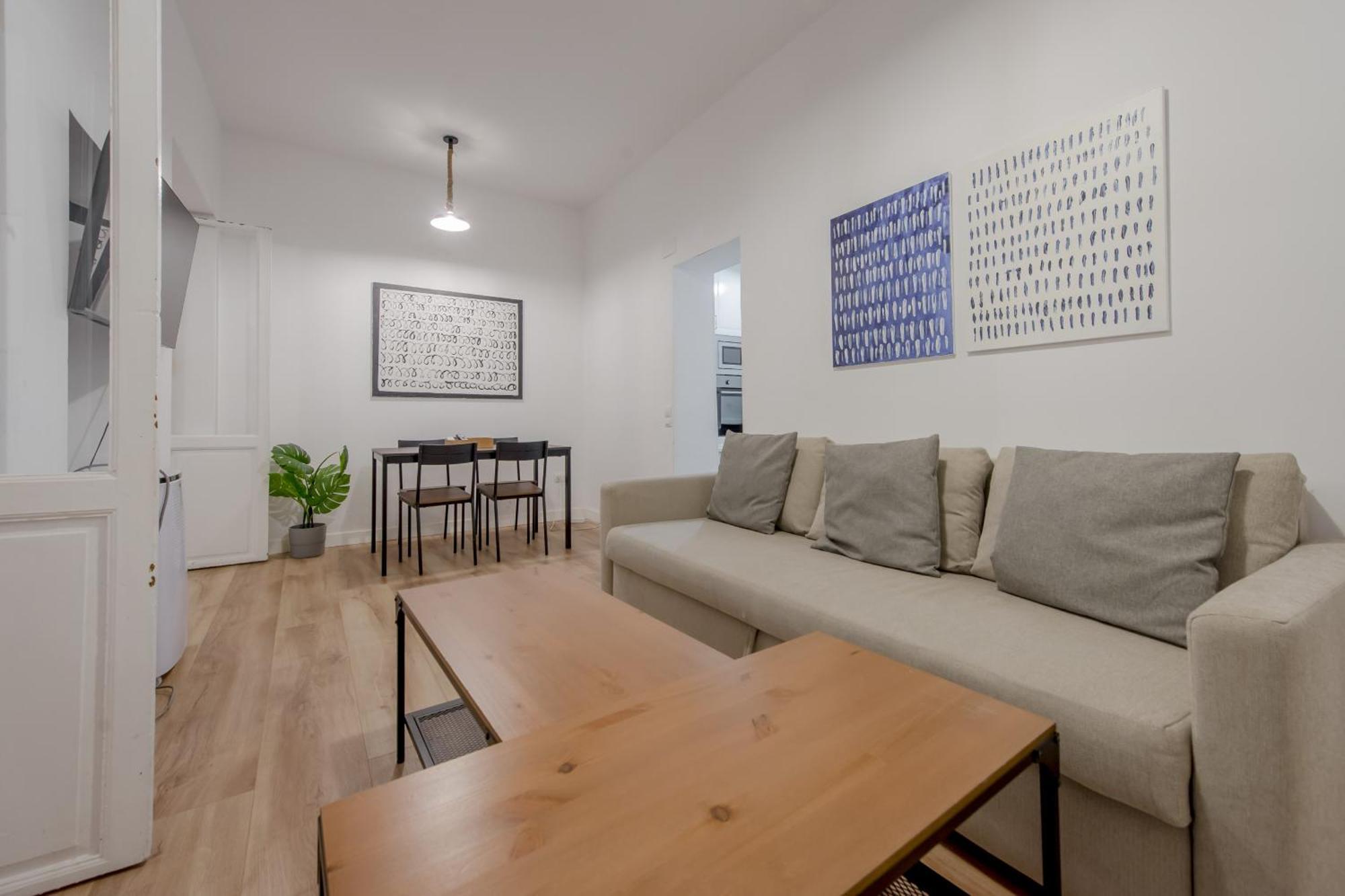 C-Cabeza Cool Apt Para 7 Al Lado De Tirso De Molina E1 Madrid Exterior foto